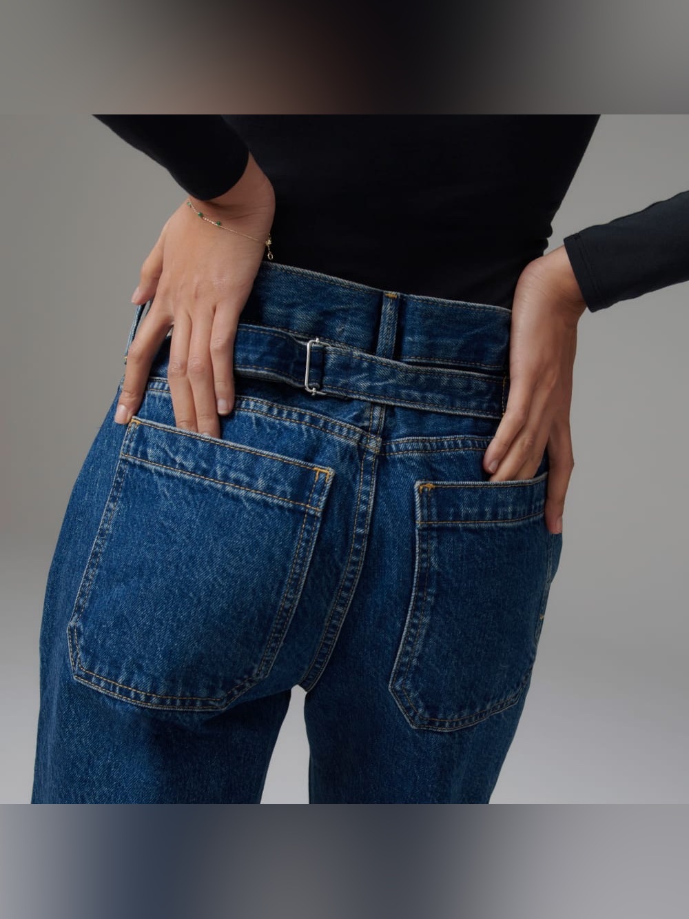 Everlane The Cinched Back Utility Jean Size 25 - Picture 2 of 6